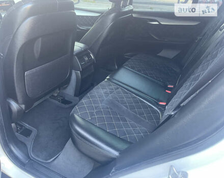 Білий БМВ Х5, об'ємом двигуна 2 л та пробігом 158 тис. км за 26000 $, фото 22 на Automoto.ua