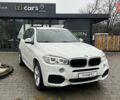 Білий БМВ Х5, об'ємом двигуна 2 л та пробігом 166 тис. км за 28000 $, фото 1 на Automoto.ua
