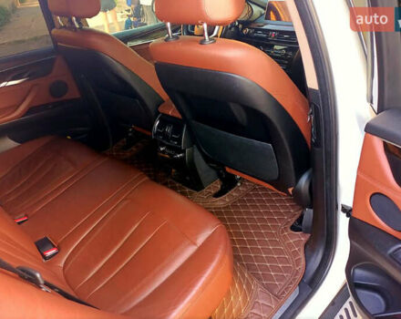 Белый БМВ Х5, объемом двигателя 2.98 л и пробегом 164 тыс. км за 19999 $, фото 11 на Automoto.ua