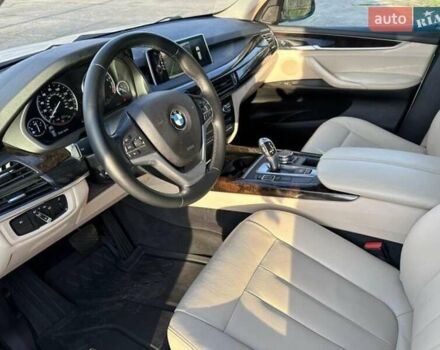 Белый БМВ Х5, объемом двигателя 2.98 л и пробегом 137 тыс. км за 6200 $, фото 9 на Automoto.ua