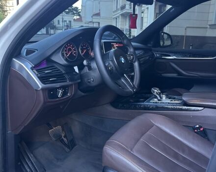 Белый БМВ Х5, объемом двигателя 3 л и пробегом 90 тыс. км за 29999 $, фото 13 на Automoto.ua