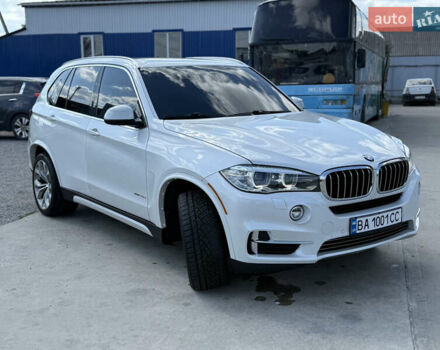 Білий БМВ Х5, об'ємом двигуна 3 л та пробігом 288 тис. км за 25999 $, фото 5 на Automoto.ua