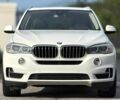 Белый БМВ Х5, объемом двигателя 3 л и пробегом 73 тыс. км за 6800 $, фото 1 на Automoto.ua