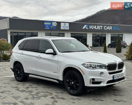 Белый БМВ Х5, объемом двигателя 2.98 л и пробегом 130 тыс. км за 28700 $, фото 1 на Automoto.ua