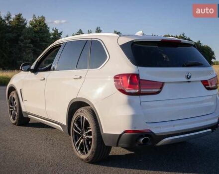 Белый БМВ Х5, объемом двигателя 2.98 л и пробегом 120 тыс. км за 30500 $, фото 2 на Automoto.ua