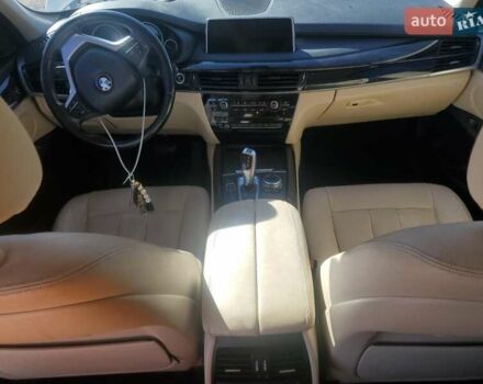 Білий БМВ Х5, об'ємом двигуна 2.98 л та пробігом 70 тис. км за 4900 $, фото 7 на Automoto.ua