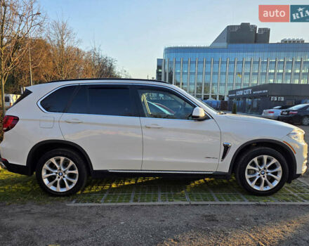 Белый БМВ Х5, объемом двигателя 2 л и пробегом 175 тыс. км за 25200 $, фото 2 на Automoto.ua