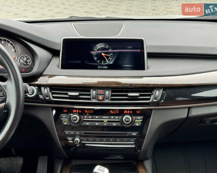 Белый БМВ Х5, объемом двигателя 2.98 л и пробегом 130 тыс. км за 28700 $, фото 19 на Automoto.ua