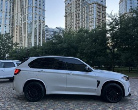 Белый БМВ Х5, объемом двигателя 3 л и пробегом 90 тыс. км за 29999 $, фото 3 на Automoto.ua
