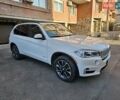 Білий БМВ Х5, об'ємом двигуна 2 л та пробігом 173 тис. км за 27200 $, фото 3 на Automoto.ua