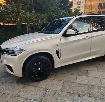 Белый БМВ Х5, объемом двигателя 2.98 л и пробегом 96 тыс. км за 31500 $, фото 23 на Automoto.ua