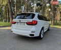 Білий БМВ Х5, об'ємом двигуна 2 л та пробігом 170 тис. км за 26000 $, фото 2 на Automoto.ua