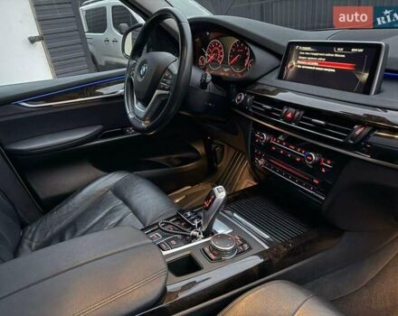 Белый БМВ Х5, объемом двигателя 2 л и пробегом 166 тыс. км за 28300 $, фото 9 на Automoto.ua