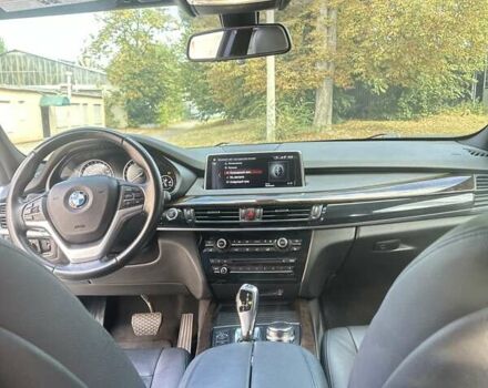 БМВ Х5 2016 в Днепре (Днепропетровске) на Automoto.ua Белый БМВ Х5, объемом двигателя 2.98 л и пробегом 107 тыс. км за 27500 $, фото 7 на Automoto.ua