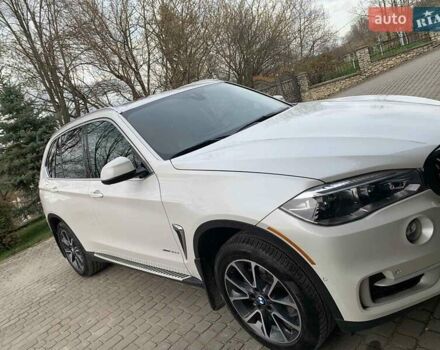 Белый БМВ Х5, объемом двигателя 3 л и пробегом 138 тыс. км за 39800 $, фото 15 на Automoto.ua