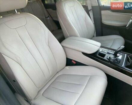 Белый БМВ Х5, объемом двигателя 2.98 л и пробегом 137 тыс. км за 6200 $, фото 8 на Automoto.ua