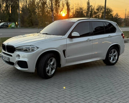 Белый БМВ Х5, объемом двигателя 2.98 л и пробегом 205 тыс. км за 27000 $, фото 13 на Automoto.ua