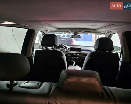 Білий БМВ Х5, об'ємом двигуна 2 л та пробігом 173 тис. км за 27200 $, фото 30 на Automoto.ua