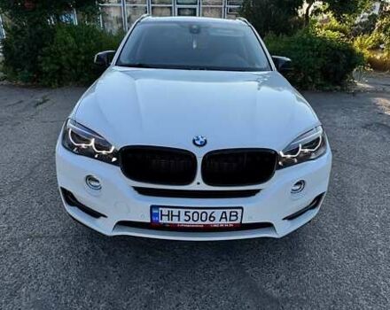 Белый БМВ Х5, объемом двигателя 2 л и пробегом 206 тыс. км за 26999 $, фото 5 на Automoto.ua