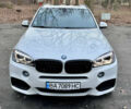 Білий БМВ Х5, об'ємом двигуна 3 л та пробігом 166 тис. км за 33700 $, фото 2 на Automoto.ua