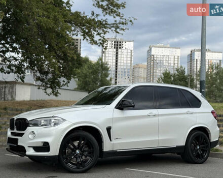 Білий БМВ Х5, об'ємом двигуна 2.98 л та пробігом 102 тис. км за 26500 $, фото 11 на Automoto.ua
