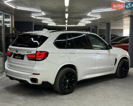 Білий БМВ Х5, об'ємом двигуна 4.39 л та пробігом 147 тис. км за 32900 $, фото 13 на Automoto.ua