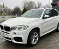 Білий БМВ Х5, об'ємом двигуна 2 л та пробігом 166 тис. км за 28000 $, фото 2 на Automoto.ua