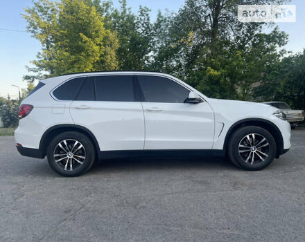 Білий БМВ Х5, об'ємом двигуна 2 л та пробігом 158 тис. км за 26000 $, фото 2 на Automoto.ua