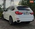 Белый БМВ Х5, объемом двигателя 2.98 л и пробегом 190 тыс. км за 28000 $, фото 7 на Automoto.ua