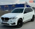 Білий БМВ Х5, об'ємом двигуна 2.98 л та пробігом 158 тис. км за 19500 $, фото 1 на Automoto.ua
