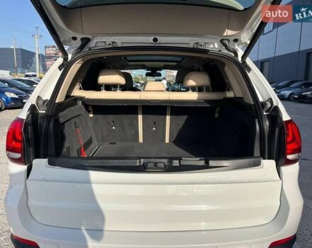 Белый БМВ Х5, объемом двигателя 3 л и пробегом 163 тыс. км за 22690 $, фото 24 на Automoto.ua