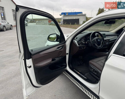 БМВ Х5 2016 в Тернополе на Automoto.ua Белый БМВ Х5, объемом двигателя 2 л и пробегом 137 тыс. км за 30500 $, фото 22 на Automoto.ua