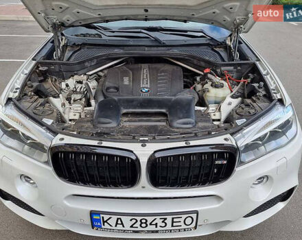 Білий БМВ Х5, об'ємом двигуна 2.99 л та пробігом 130 тис. км за 22900 $, фото 9 на Automoto.ua