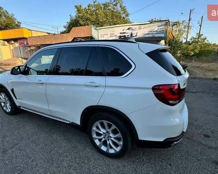 Белый БМВ Х5, объемом двигателя 2 л и пробегом 206 тыс. км за 26999 $, фото 32 на Automoto.ua