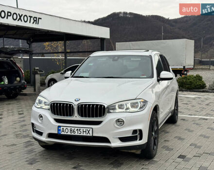 Белый БМВ Х5, объемом двигателя 2.98 л и пробегом 130 тыс. км за 28700 $, фото 3 на Automoto.ua