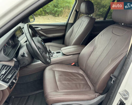 БМВ Х5 2016 в Тернополе на Automoto.ua Белый БМВ Х5, объемом двигателя 2 л и пробегом 137 тыс. км за 30500 $, фото 25 на Automoto.ua