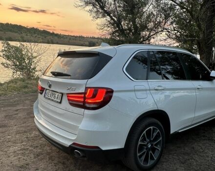 Білий БМВ Х5, об'ємом двигуна 3 л та пробігом 260 тис. км за 32500 $, фото 4 на Automoto.ua