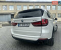 Білий БМВ Х5, об'ємом двигуна 2 л та пробігом 116 тис. км за 28500 $, фото 6 на Automoto.ua