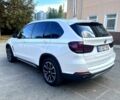 Білий БМВ Х5, об'ємом двигуна 3 л та пробігом 107 тис. км за 27500 $, фото 1 на Automoto.ua