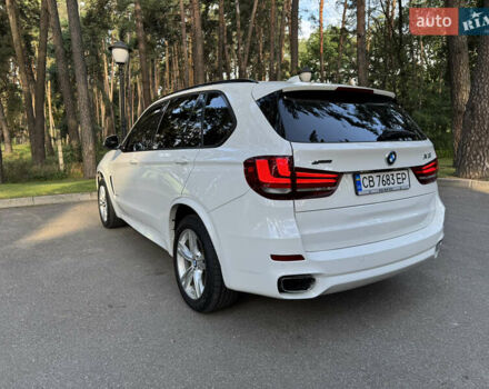 Білий БМВ Х5, об'ємом двигуна 2 л та пробігом 170 тис. км за 26000 $, фото 6 на Automoto.ua