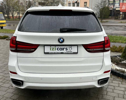 Білий БМВ Х5, об'ємом двигуна 2 л та пробігом 166 тис. км за 28000 $, фото 5 на Automoto.ua