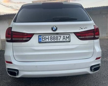 Белый БМВ Х5, объемом двигателя 2.99 л и пробегом 179 тыс. км за 35000 $, фото 1 на Automoto.ua
