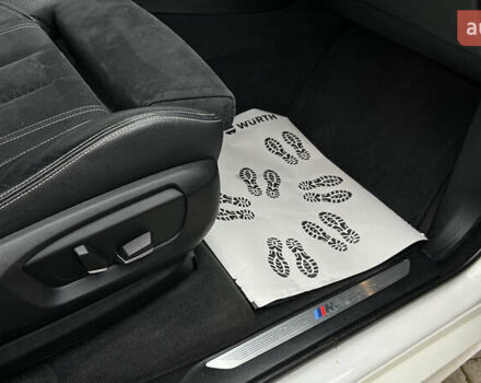 Білий БМВ Х5, об'ємом двигуна 2 л та пробігом 166 тис. км за 28000 $, фото 38 на Automoto.ua