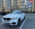 Белый БМВ Х5, объемом двигателя 2 л и пробегом 176 тыс. км за 24999 $, фото 1 на Automoto.ua