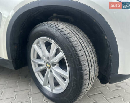 Білий БМВ Х5, об'ємом двигуна 2 л та пробігом 116 тис. км за 28500 $, фото 7 на Automoto.ua