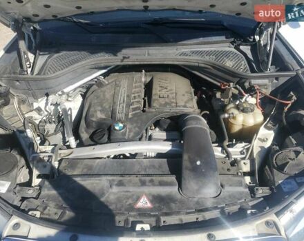 Білий БМВ Х5, об'ємом двигуна 2.98 л та пробігом 70 тис. км за 4900 $, фото 11 на Automoto.ua