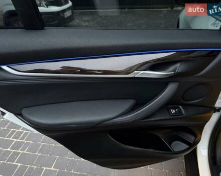 Белый БМВ Х5, объемом двигателя 2 л и пробегом 166 тыс. км за 28300 $, фото 20 на Automoto.ua