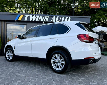 Белый БМВ Х5, объемом двигателя 2 л и пробегом 106 тыс. км за 27900 $, фото 21 на Automoto.ua