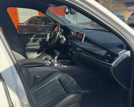 Білий БМВ Х5, об'ємом двигуна 2 л та пробігом 178 тис. км за 34500 $, фото 12 на Automoto.ua