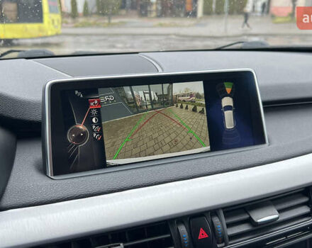 Білий БМВ Х5, об'ємом двигуна 2 л та пробігом 166 тис. км за 28000 $, фото 14 на Automoto.ua